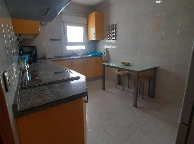 Piso En El Centro De Conil