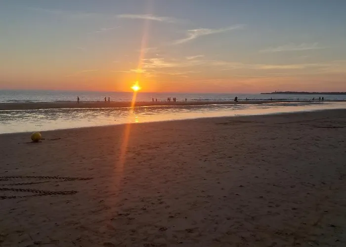 Apartamento Piso En El Centro De Conil *