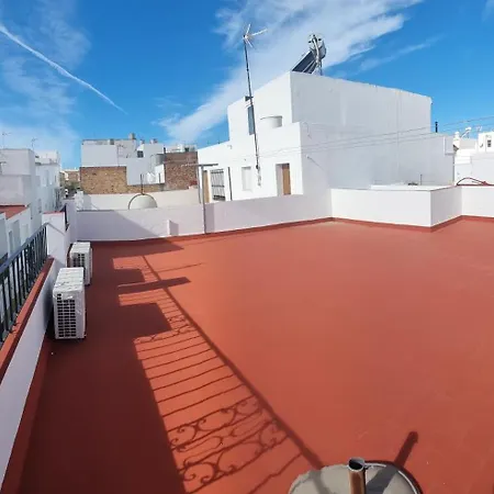 Piso En El Centro De Conil * Conil De La Frontera