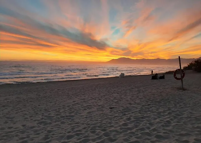 Daire Piso En El Centro De Conil *